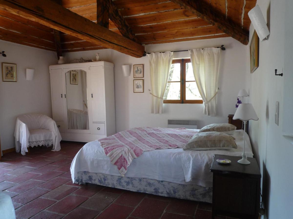 Bed and Breakfast La Rose Des Vents Montauroux Exterior foto