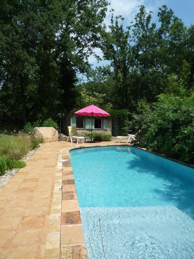 Bed and Breakfast La Rose Des Vents Montauroux Exterior foto